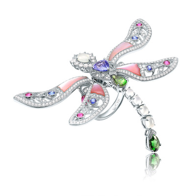 白底攝影 珠寶首飾與家用電器的視覺(jué)呈現(xiàn)藝術(shù)